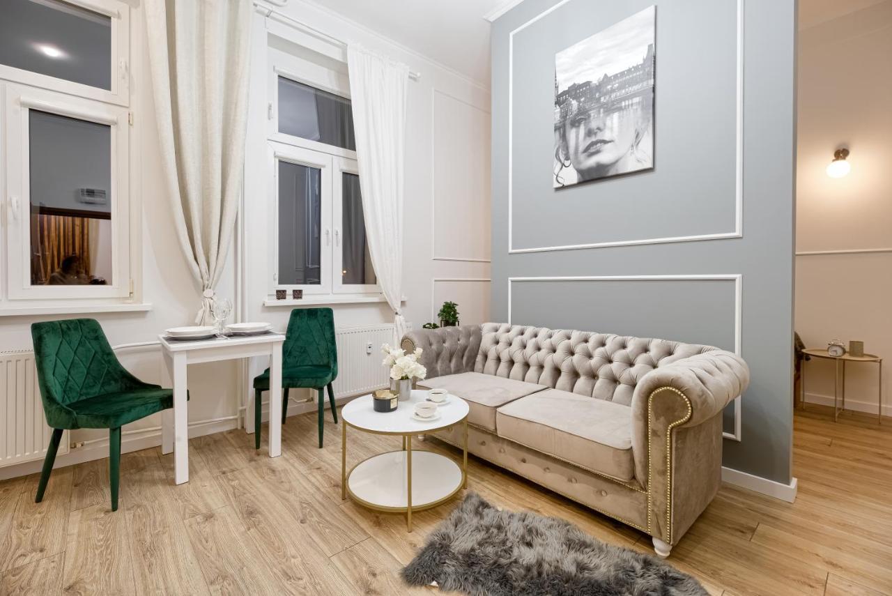 Niron Apartament Dom Z Papieru Sztokholm Piła Extérieur photo